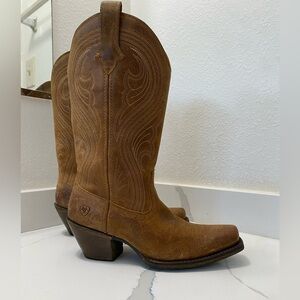 ARIAT Lively Western Boots Women’s Size 6.5 B In Old West Brown. 10019864